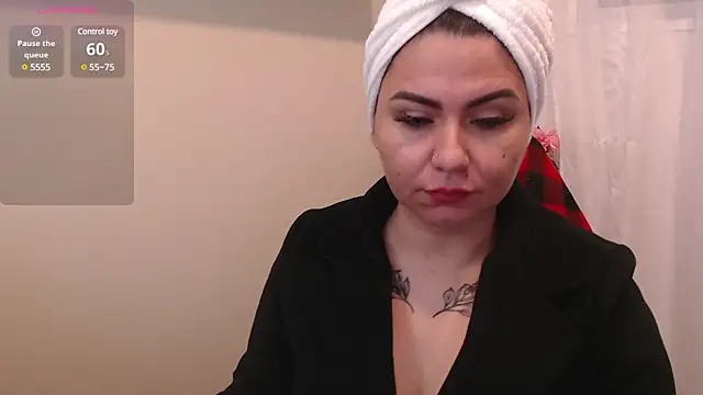 Genesisgems11  online show from January 2025 03:42:01 AM