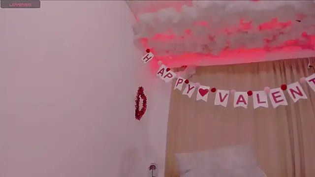 Lauu G online show from February 2025 05:41:01 AM