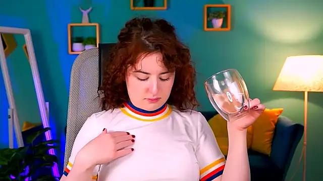 AnnTerry  online show from February 2025 05:20:02 PM