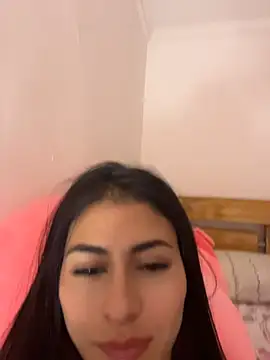 emilie xx  online show from May 2026 04:51:01 AM