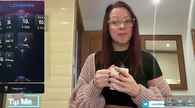 Snapshot of MelodyRoseUk chatting on December 2024 10:56:01 AM MelodyRoseUk online show from December 2024 10:56:01 AM