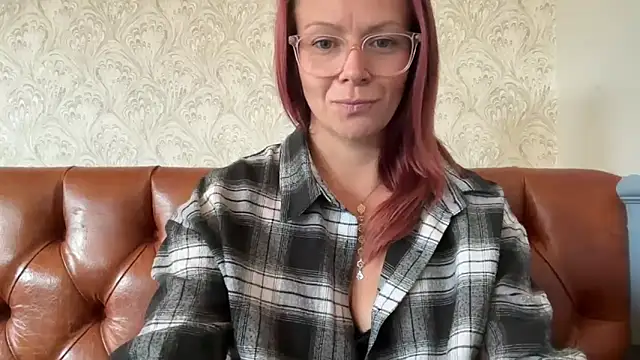 Snapshot of MelodyRoseUk chatting on September 2025 10:31:02 AM MelodyRoseUk online show from September 2025 10:31:02 AM