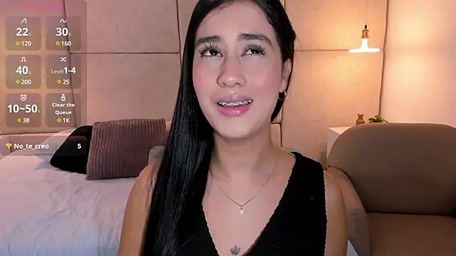 Snapshot of Amiirra_ chatting on February 2025 09:09:01 PM Amiirra  online show from February 2025 09:09:01 PM