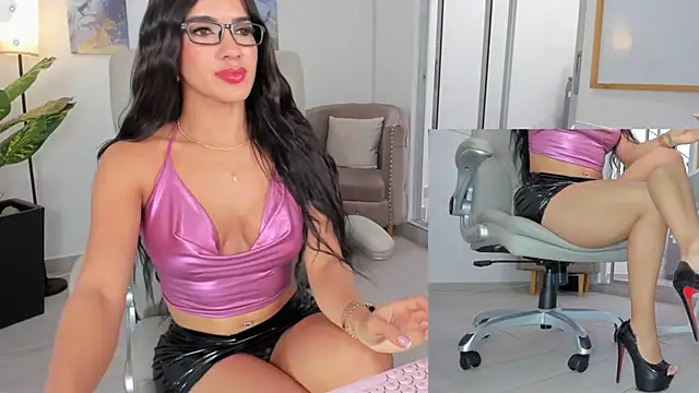 kimberly  online show from February 2025 09:42:02 PM