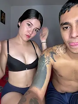 Jonlis01 online show from December 2025 04:03:01 PM