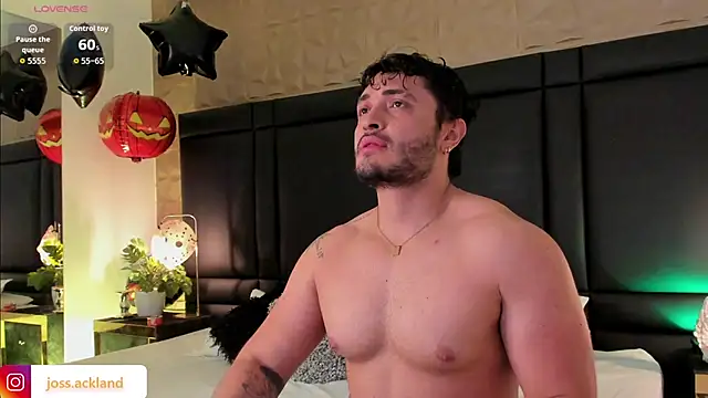 JossAckland online show from October 2025 08:09:02 PM