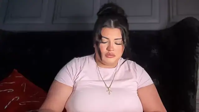 curvybabesx1 online show from December 2025 01:39:01 PM