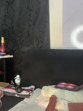 chiquimaturesexy online show from March 2026 10:03:01 PM