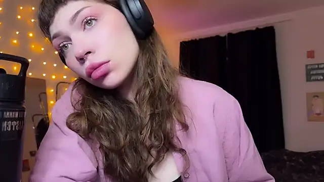 PaulaPratt online show from December 2024 05:59:02 AM