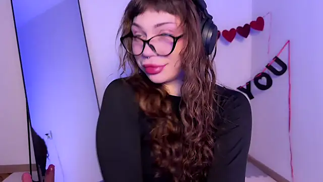 PaulaPratt online show from February 2025 02:50:02 AM