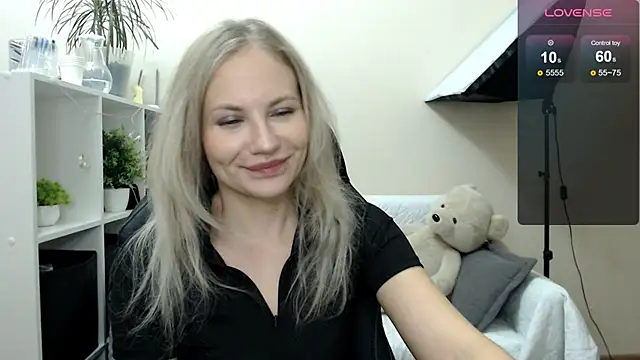 Sunny bunny6 online show from October 2025 02:44:01 AM