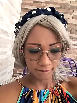 Amaliu  online show from February 2025 06:39:01 PM