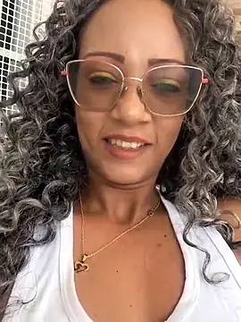 Amaliu  online show from February 2025 08:04:02 PM