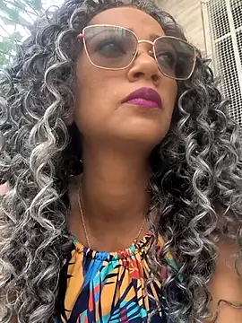 Amaliu  online show from February 2025 03:18:02 PM