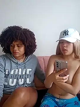 DANIELA MICHEL online show from December 2024 06:28:01 PM