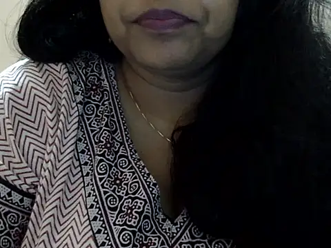 Snapshot of Riya_riyaa chatting on October 2025 02:39:02 PM Riya riyaa online show from October 2025 02:39:02 PM