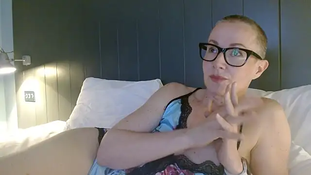 ELEGANT-ARIA36 online show from March 2026 08:23:02 PM