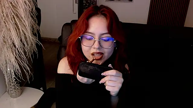 crimson tati  online show from December 2024 08:57:02 AM