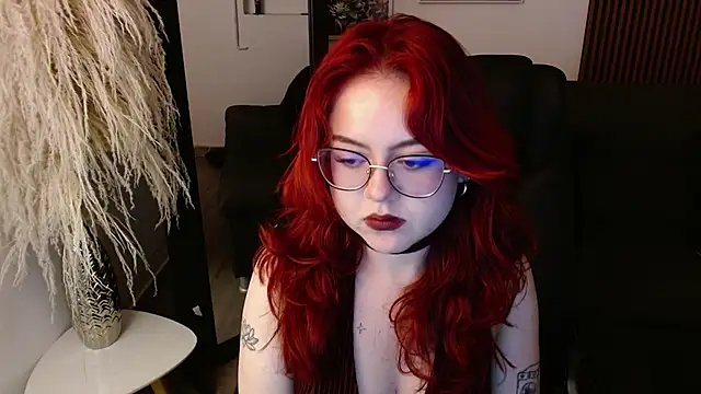 crimson tati  online show from December 2024 08:44:02 AM