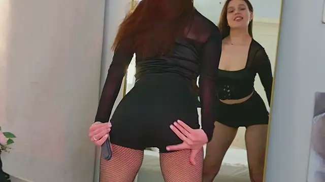 RihannaRose online show from April 2026 04:45:02 PM