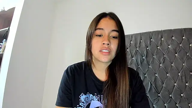 AriaMontgomery online show from January 2025 08:31:02 AM