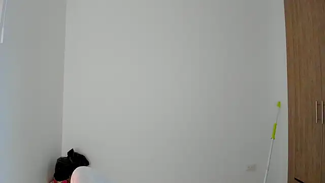 AriaMontgomery online show from January 2026 11:51:01 PM