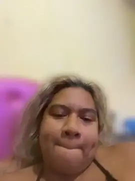 Snapshot of DanielitaWM chatting on April 2026 05:19:01 AM DanielitaWM online show from April 2026 05:19:01 AM