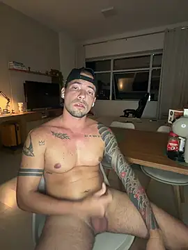 Kaueleon online show from April 2026 03:12:01 AM