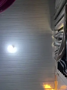 luara1988 online show from February 2026 10:22:02 AM