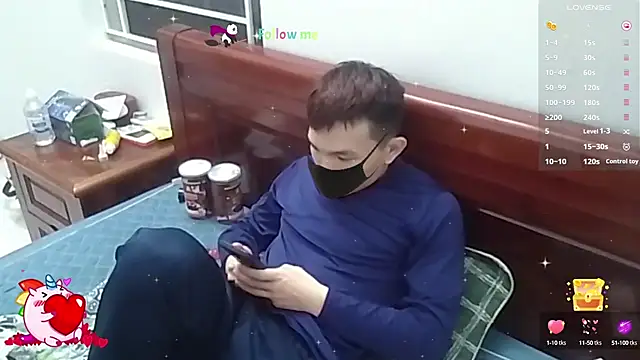 MIXEMKUTAKO online show from December 2024 04:38:02 PM