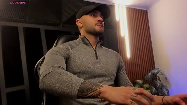 JeanColleman online show from November 2025 11:17:01 PM