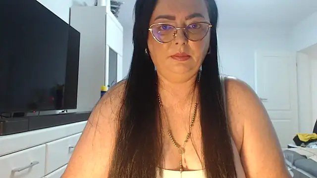 Snapshot of Amandamuller1982 chatting on June 2026 04:13:01 PM Amandamuller1982 online show from June 2026 04:13:01 PM