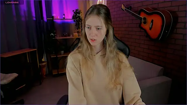 Sharon Evansi online show from January 2025 08:54:01 AM