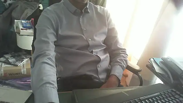 shyfrenchcock1 online show from September 2025 09:03:02 AM