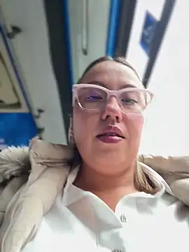 VIOLETA-25  online show from March 2026 02:56:02 PM