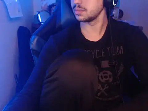 anjonoturno1 online show from October 2025 02:51:02 PM