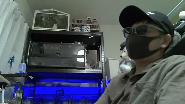 Owl1216 online show from December 2024 02:37:01 PM