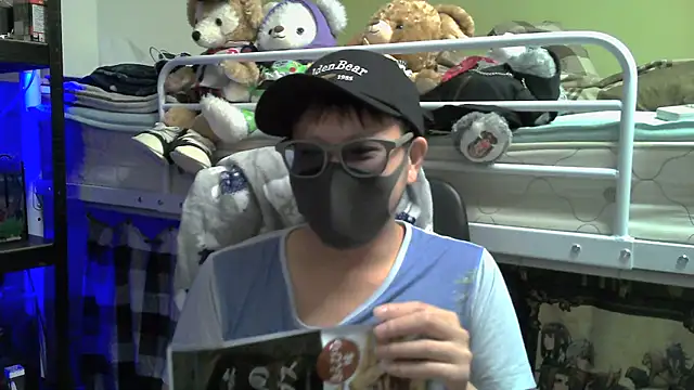 Owl1216 online show from December 2024 03:50:02 PM