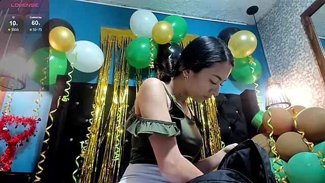 Mia scarlet69 online show from March 2025 12:03:01 PM