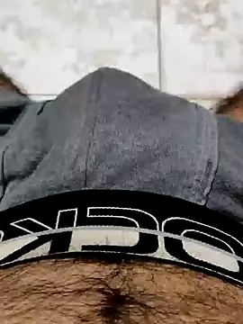 themostnaughtiestguyy online show from January 2025 01:10:01 AM