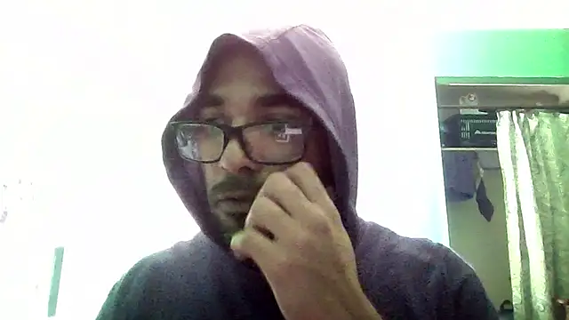        the online show from December 2025 07:53:02 PM