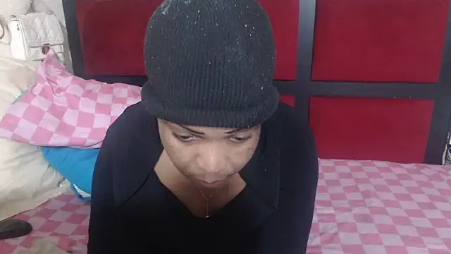 MaximTease24 online show from April 2026 05:41:01 AM