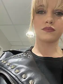 LustfulLuna  online show from March 2026 02:34:01 PM