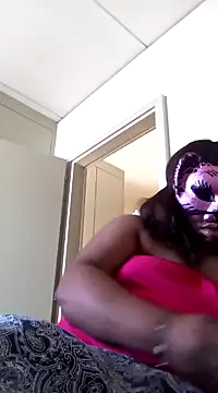 Snapshot of bonbonaumiel chatting on January 2025 01:55:02 PM bonbonaumiel online show from January 2025 01:55:02 PM