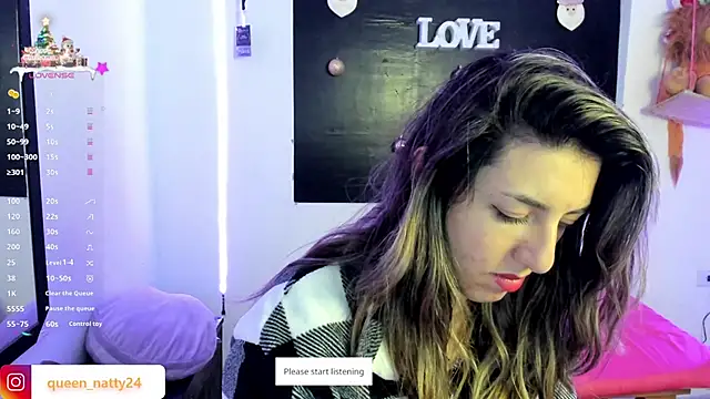 Snapshot of queen-natty chatting on December 2024 02:34:02 AM queen-natty online show from December 2024 02:34:02 AM