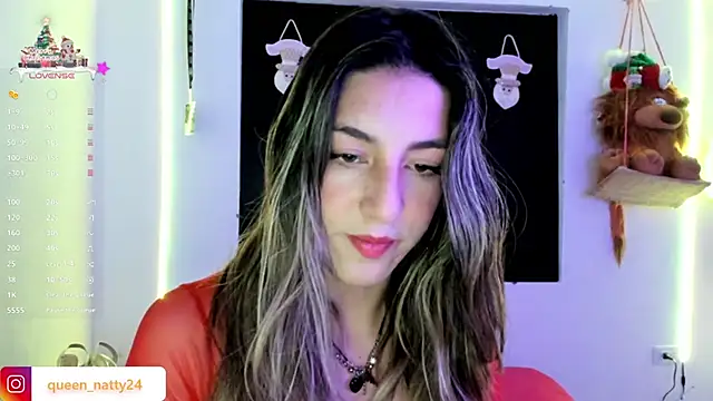 Snapshot of queen-natty chatting on December 2024 04:15:02 AM queen-natty online show from December 2024 04:15:02 AM