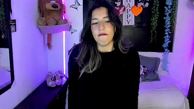 Snapshot of queen-natty chatting on February 2026 02:29:02 AM queen-natty online show from February 2026 02:29:02 AM