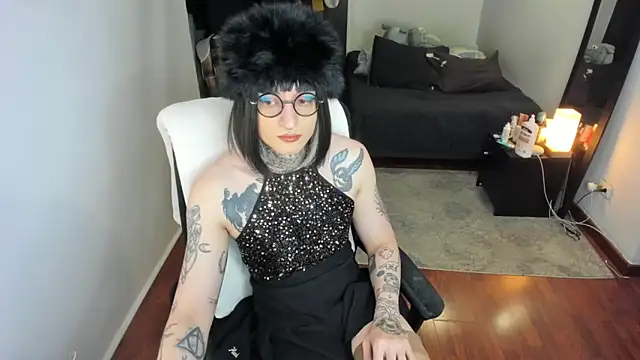 ShiiraVelkor online show from February 2026 09:25:02 AM