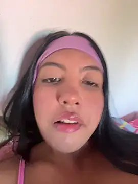 Snapshot of nicole_fisherr chatting on May 2026 08:43:02 PM nicole fisherr online show from May 2026 08:43:02 PM