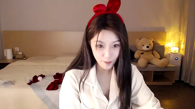 Snapshot of Lucky-baby chatting on December 2024 04:40:02 PM Lucky-baby online show from December 2024 04:40:02 PM